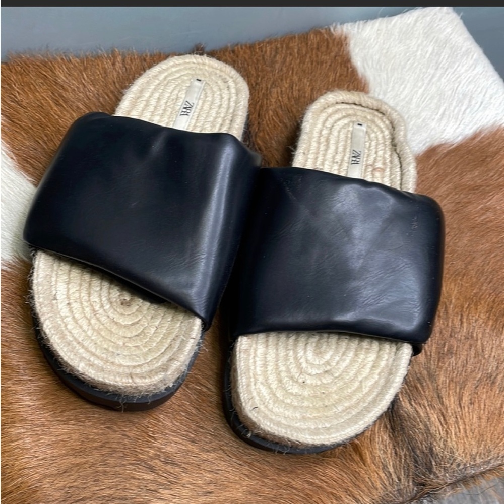 Zara Women Leather Slides Size 7/8